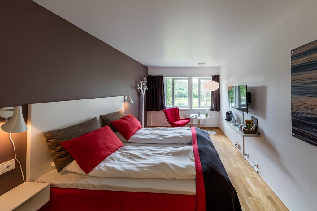 Dolmsundet Hotell Hitra Melandsjøen Kültér fotó