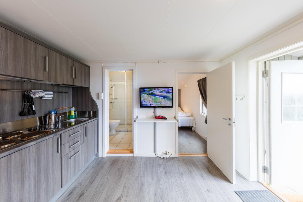 Dolmsundet Hotell Hitra Melandsjøen Kültér fotó